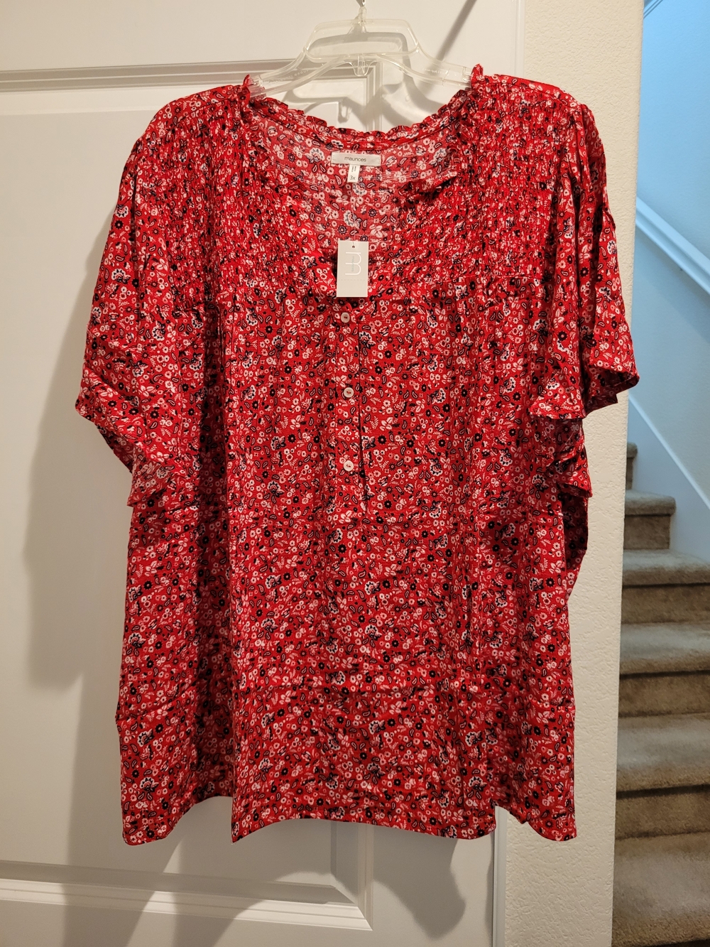 Maurices Women's Red Floral 1/2 Button-Up Women’s Blouse NWT 3X